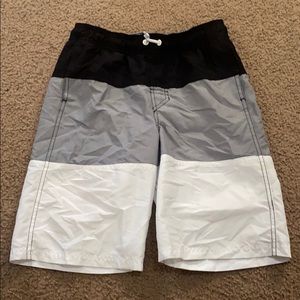 Boys swim trunks 12/14 L cat & jack